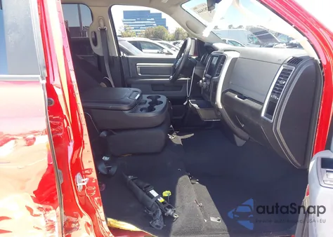 2020 Ram 1500 Classic Warlock 4X2 6'4 Box из США, поврежденный, VIN 1C6RR6GG0LS105690